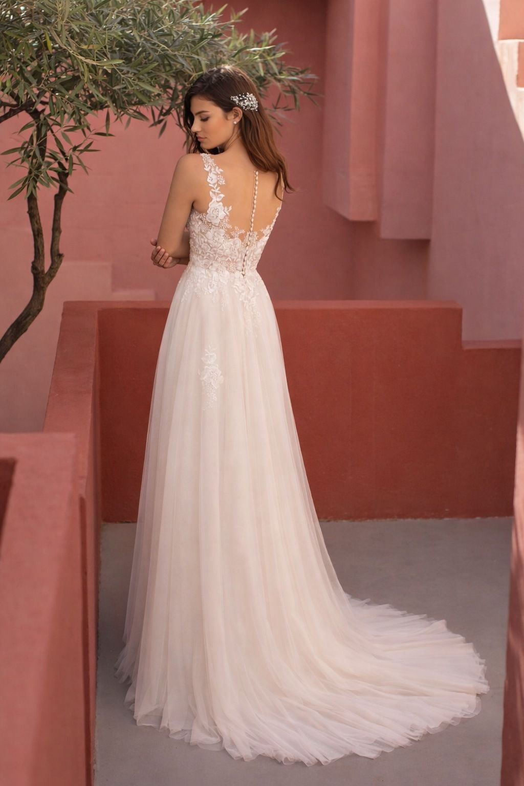 White One Megan