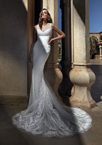 Pronovias Arial