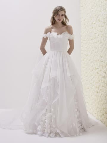 melody pronovias