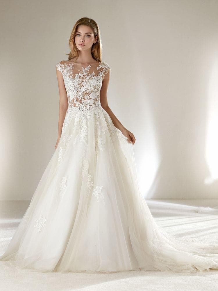 Pronovias ofelia petite outlet