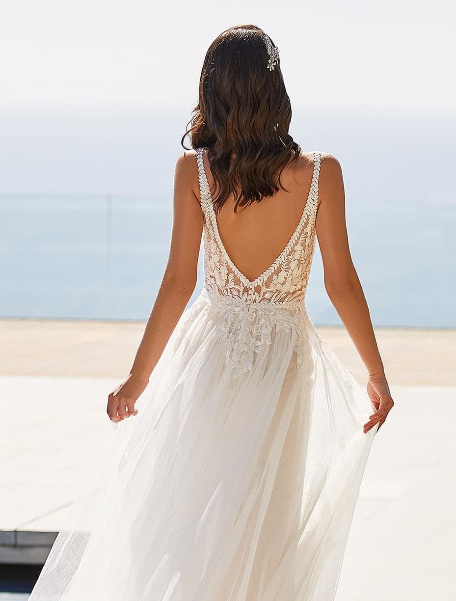 pronovias brie